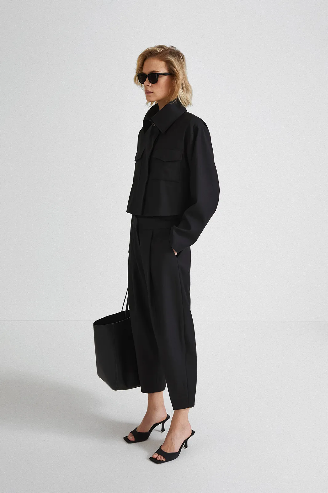 BUSALLA JACKET - BLACK