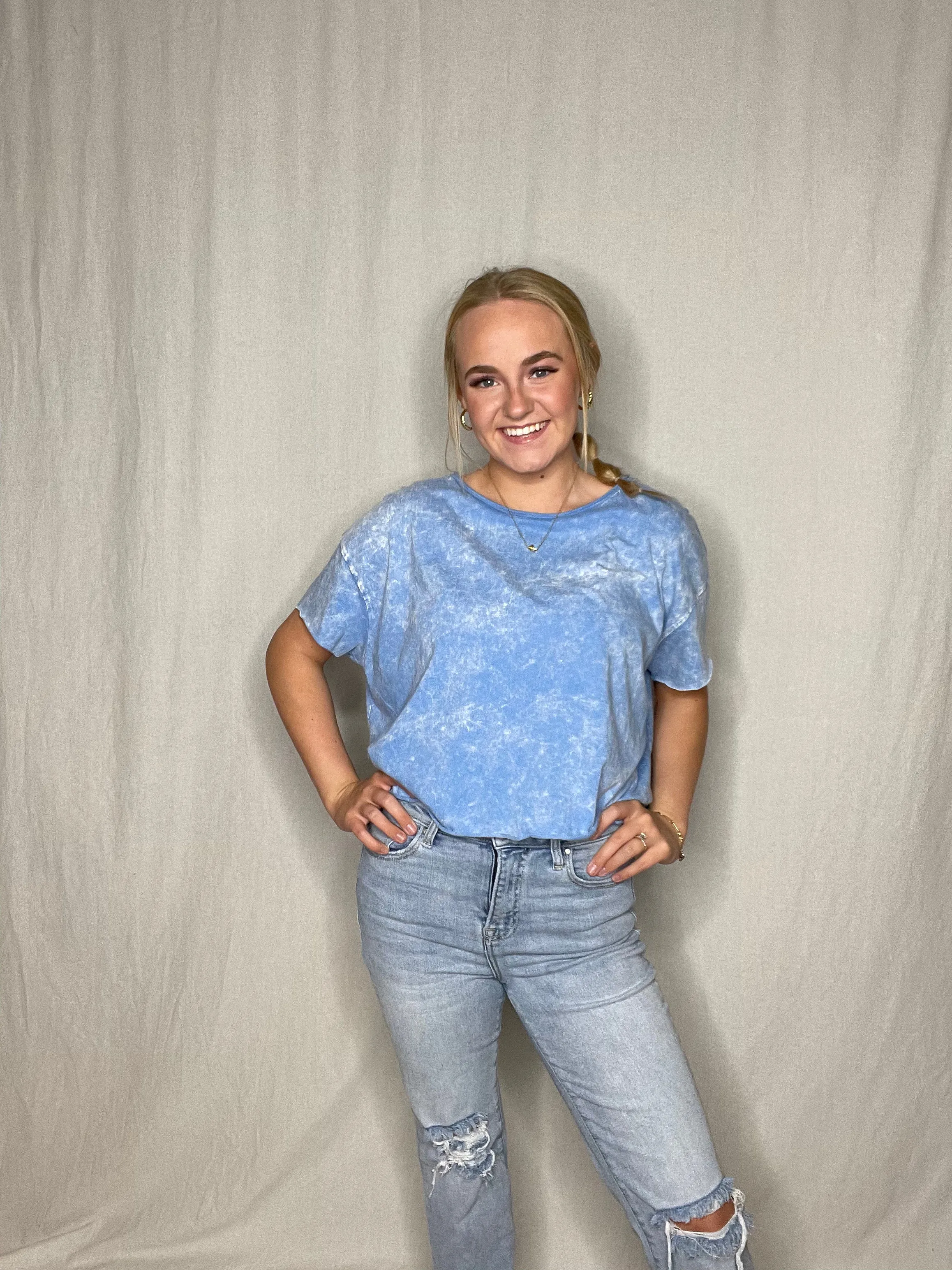 Cropped Fit Check Tee