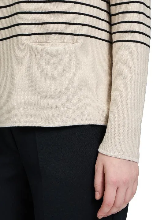 Fine Knitted Pullover