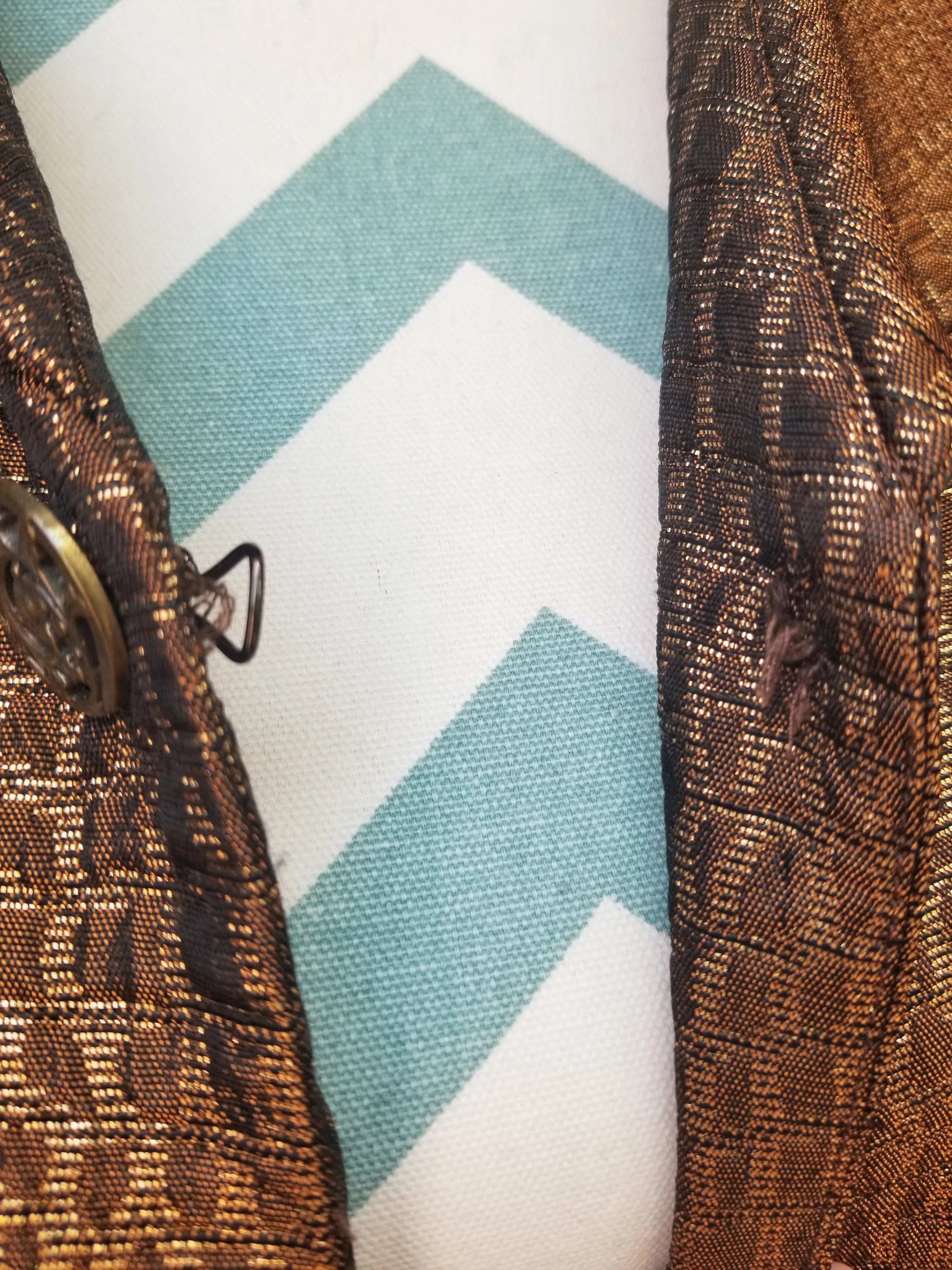 LARGE UNIQUE COLOR CHANGING JACKET WITH BEAUTIFUL BUTTONS