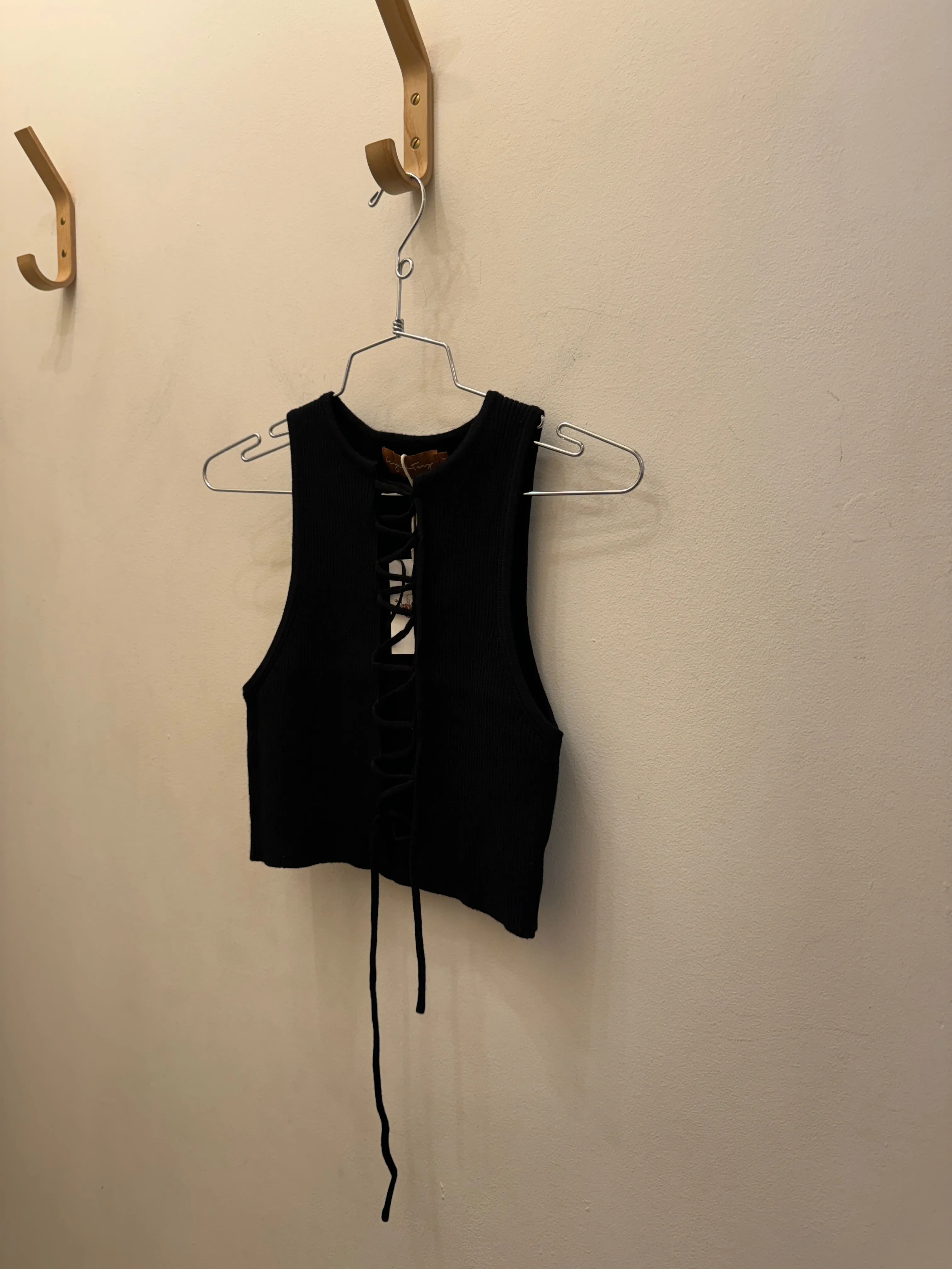Laura Tie top
