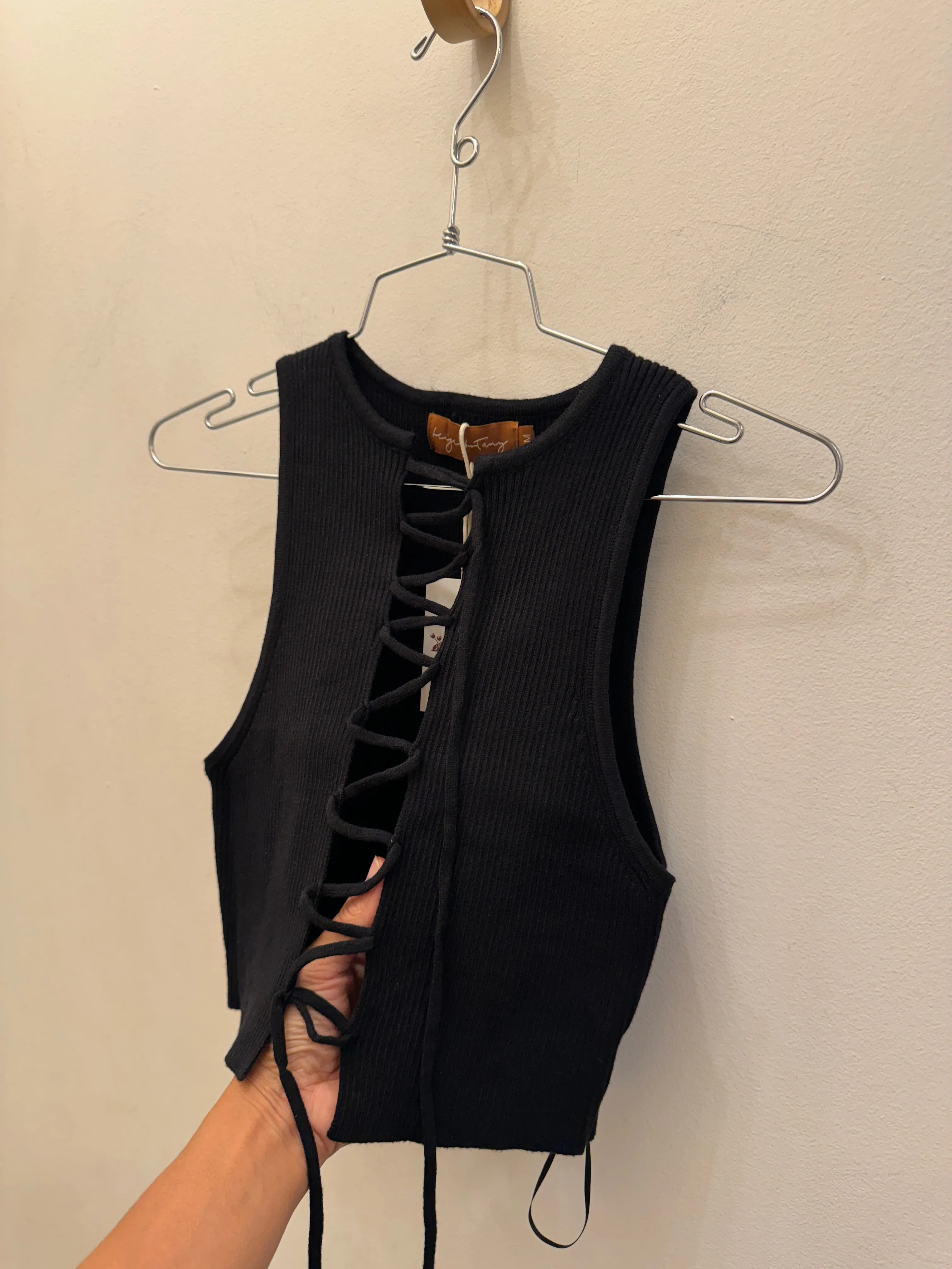 Laura Tie top