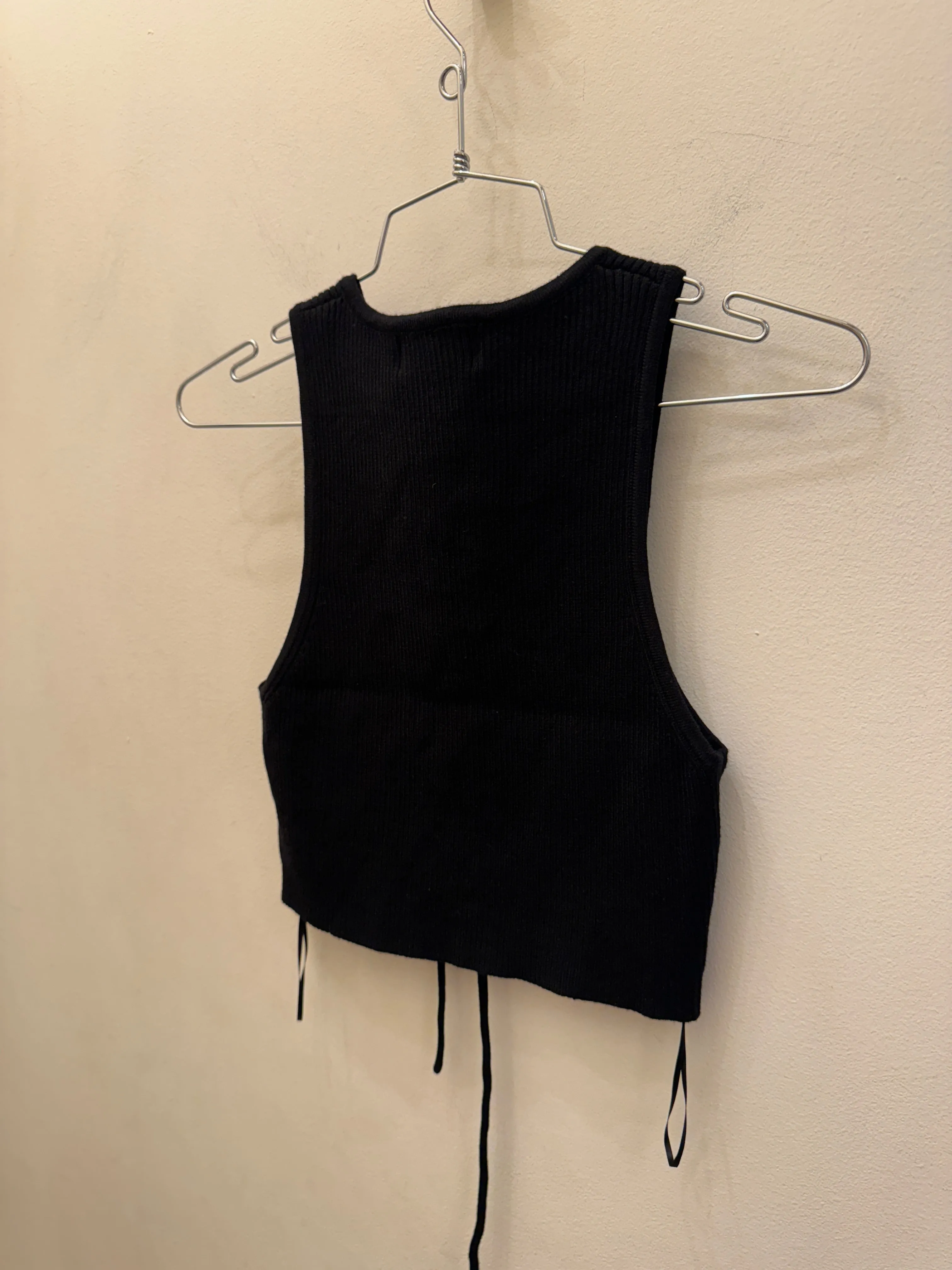Laura Tie top